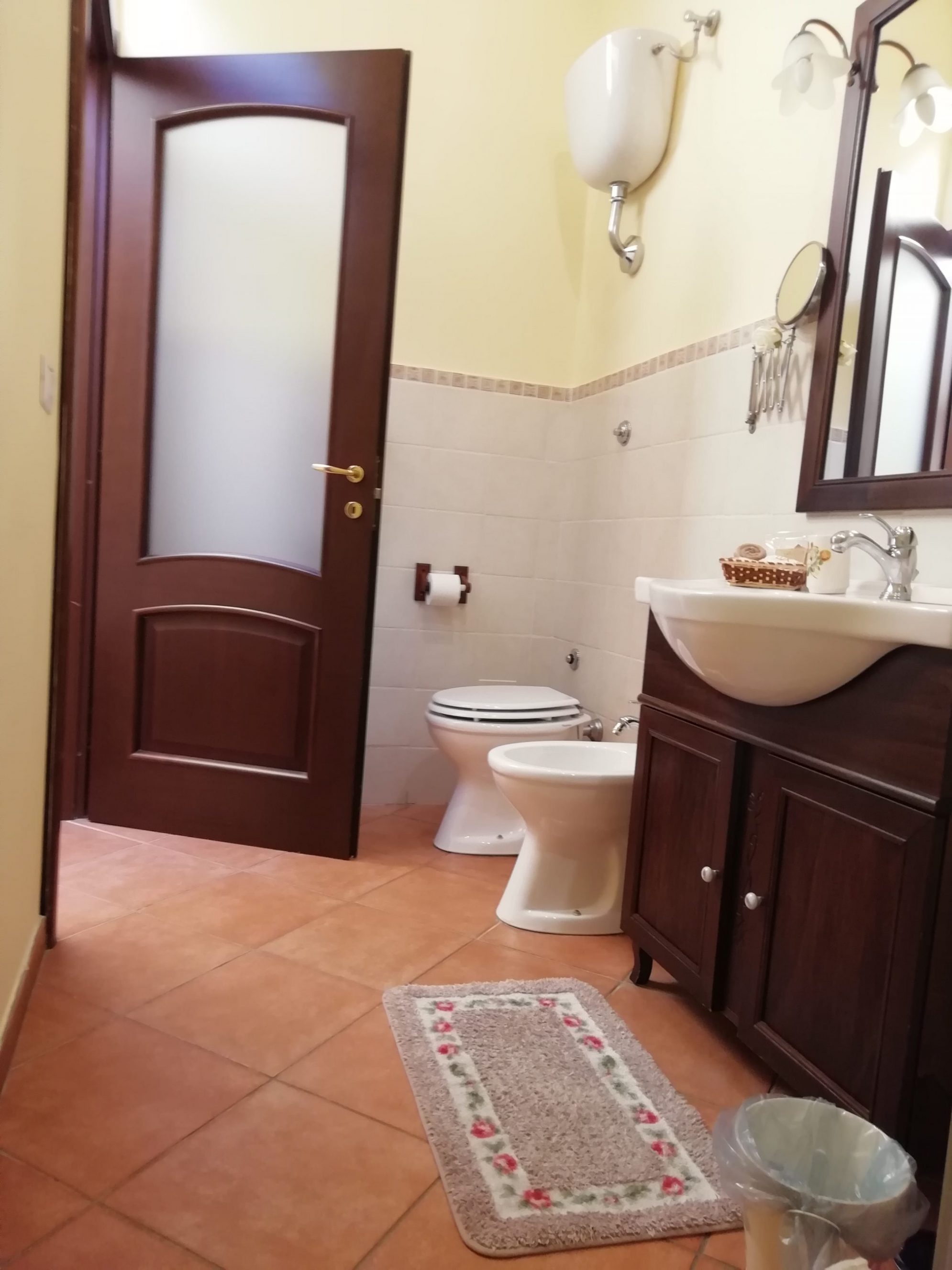 Baño, doble, naranja, detalles, Habitación Doble